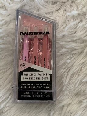 Tweezerman Pink Micro Mini Tweezer Set